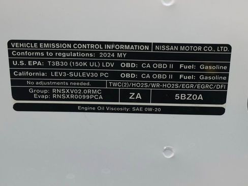 Used 2024 Nissan Sentra SV FWD image 32