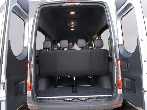 New 2025 Mercedes-Benz Sprinter 2500 image 38