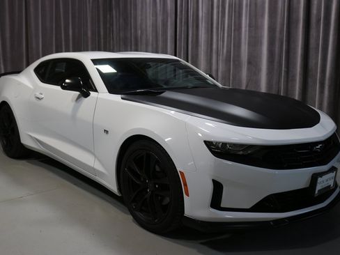 Used 2021 Chevrolet Camaro LT w/ 1LE Track Performance Package image 3