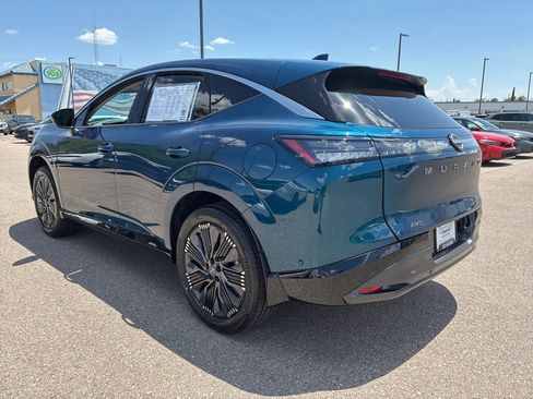 Used 2025 Nissan Murano Platinum w/ Cargo Package image 3
