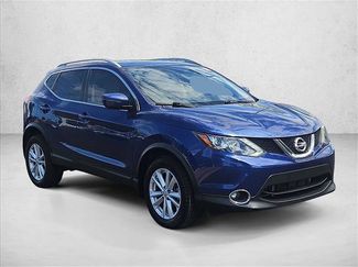 Used 2018 Nissan Rogue Sport SV w/ SV Technology Package FWD video 4