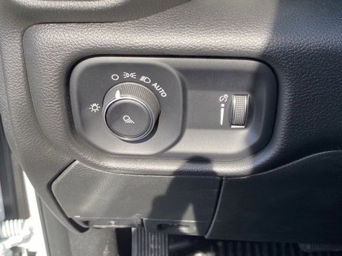 New 2023 RAM 3500 Tradesman w/ Safety Group image 26