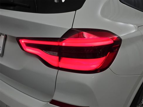 Used 2018 BMW X3 M40i image 35