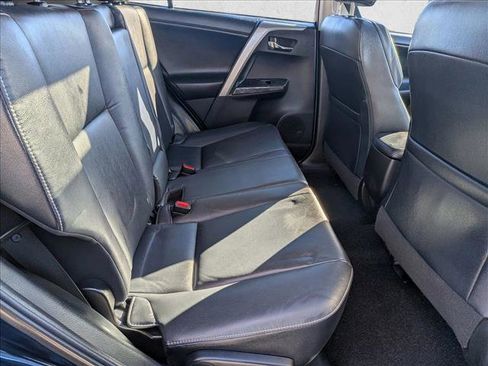 Used 2017 Toyota RAV4 Platinum image 21