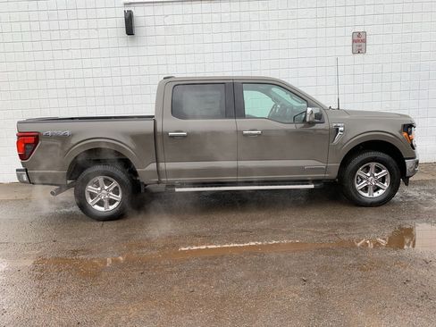 New 2025 Ford F150 XLT w/ Equipment Group 302A MID image 15