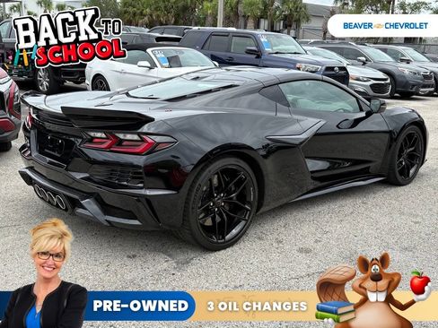 Used 2025 Chevrolet Corvette Z06 RWD image 7