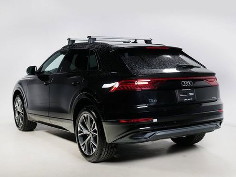 Certified 2023 Audi Q8 Premium w/ Black Optic Package image 5