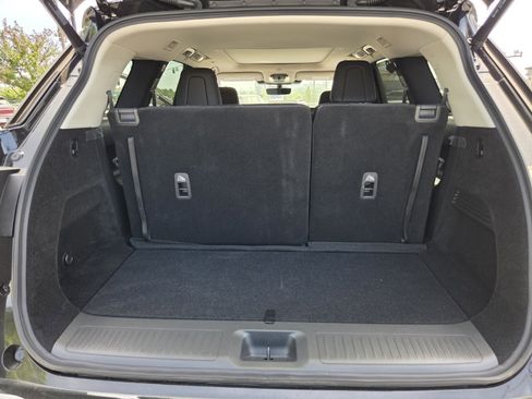 Used 2026 INFINITI QX60 Luxe w/ Cargo Package image 32