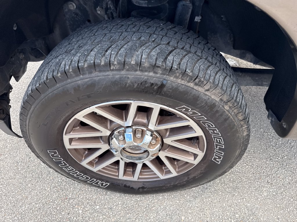 Used 2019 Ford F250 King Ranch w/ King Ranch Ultimate Package AWD/4WD image 12