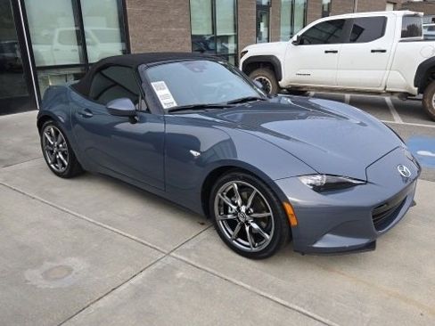 Used 2021 MAZDA MX-5 Miata Grand Touring image 1