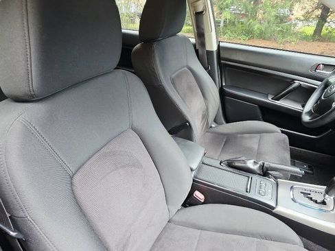 Used 2008 Subaru Outback 2.5i L.L. Bean AWD/4WD image 14