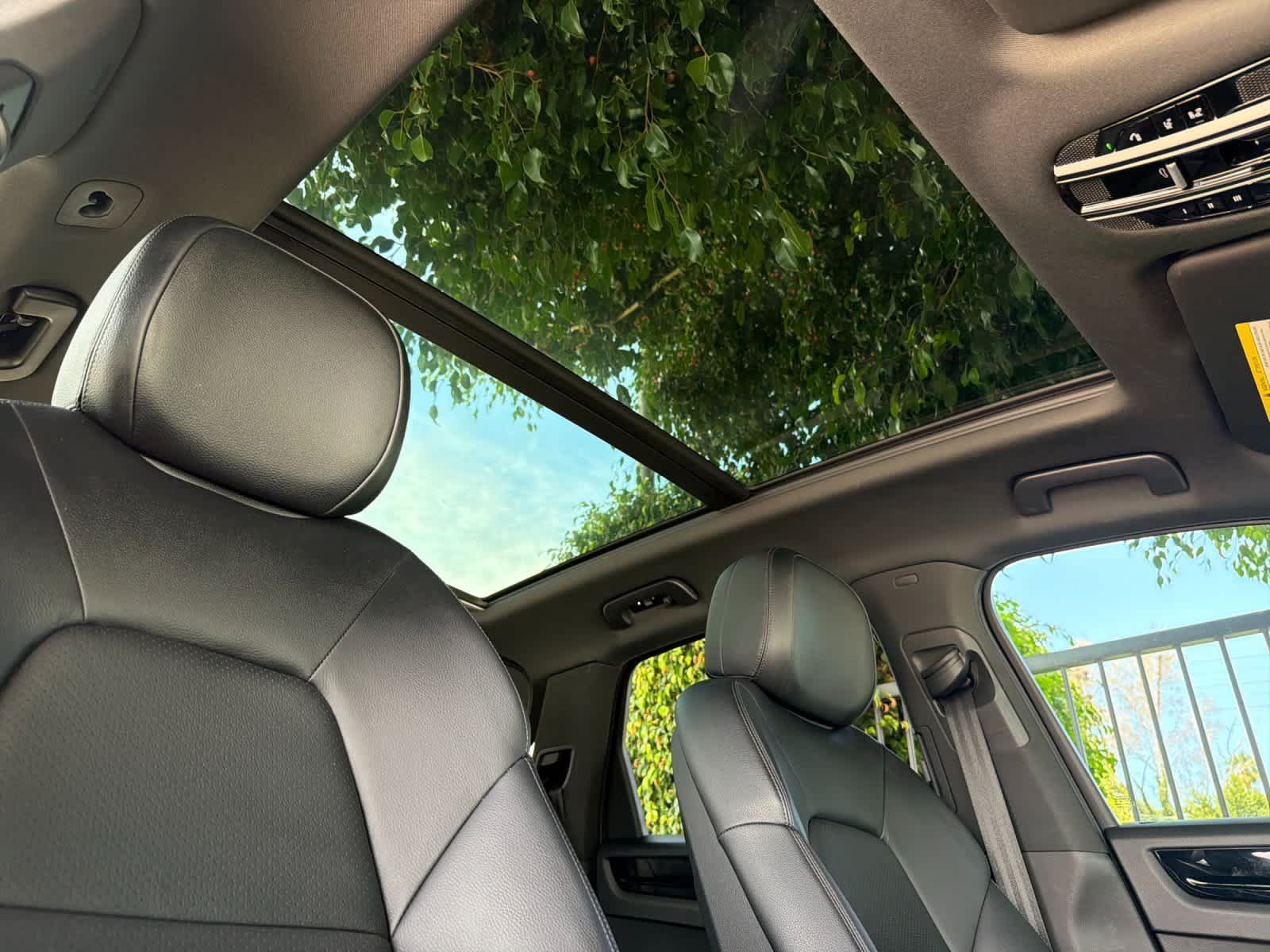 Certified 2023 Porsche Cayenne AWD/4WD image 18