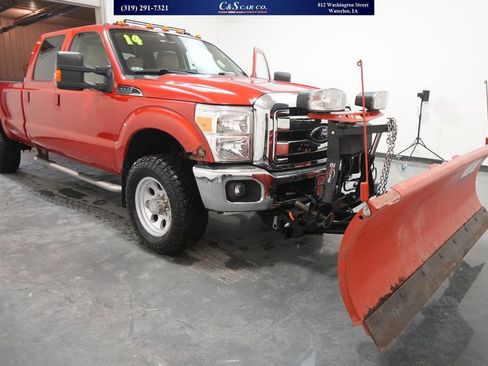 Used 2014 Ford F350 Lariat image 1