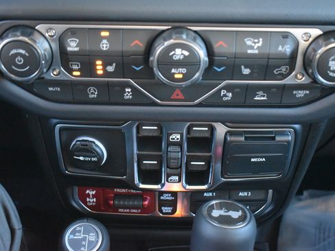 New 2026 Jeep Wrangler Unlimited Rubicon image 30