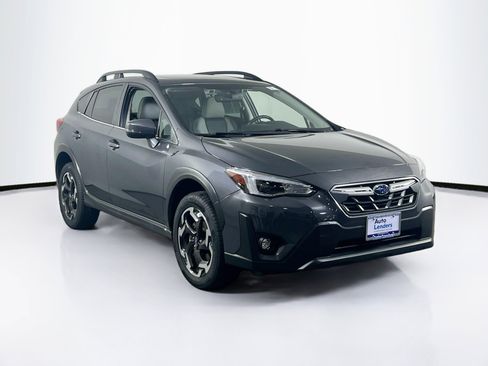 Used 2023 Subaru Crosstrek 2.5i Limited AWD/4WD image 3