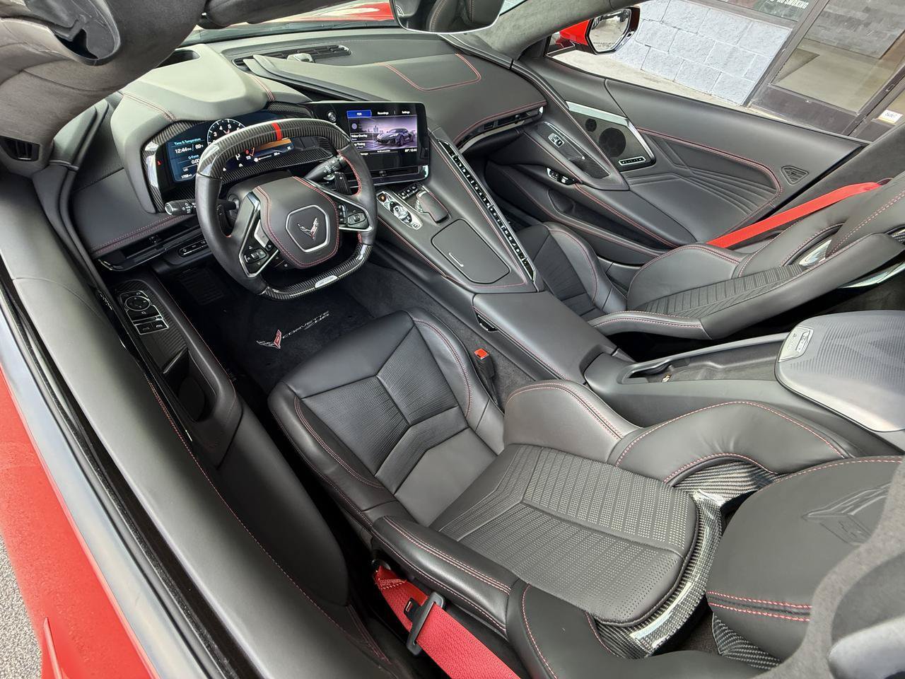 Used 2024 Chevrolet Corvette Z06 Coupe w/ 3LZ w/ Stealth Interior Trim Package RWD image 18
