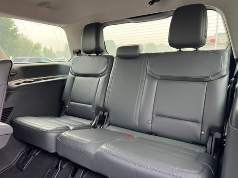 New 2026 Ford Expedition Active AWD/4WD image 5