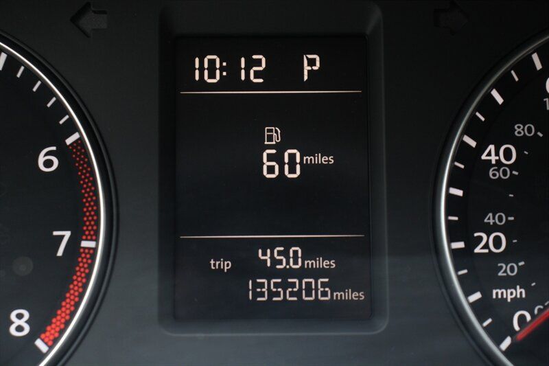 Used 2014 Volkswagen Passat 2.5 S FWD image 7