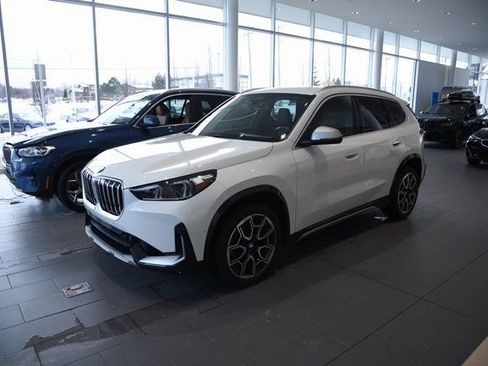 Certified 2023 BMW X1 xDrive28i w/ Convenience Package image 2