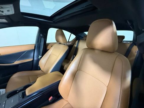 Used 2023 Lexus IS 300 w/ Premium Package RWD image 18