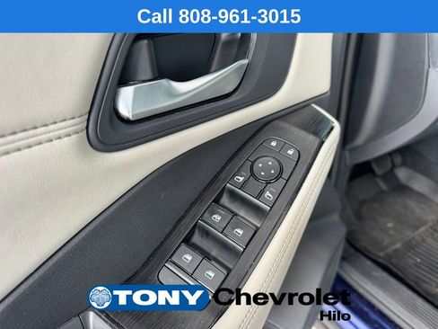 Used 2022 Nissan Rogue SV w/ SV Premium Package FWD image 11