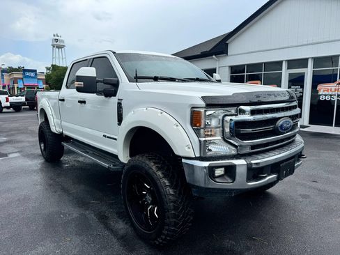 Used 2020 Ford F250 Lariat w/ FX4 Off-Road Package AWD/4WD image 3