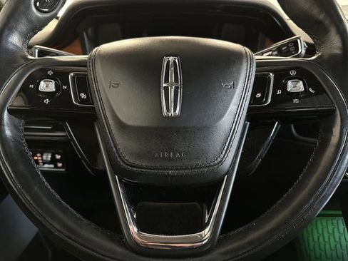 Used 2020 Lincoln Aviator Reserve w/ Equipment Group 202A image 19