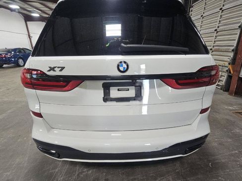 Used 2020 BMW X7 xDrive40i w/ M Sport Package AWD/4WD image 5