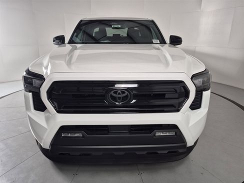 New 2026 Toyota Tacoma SR5 image 7