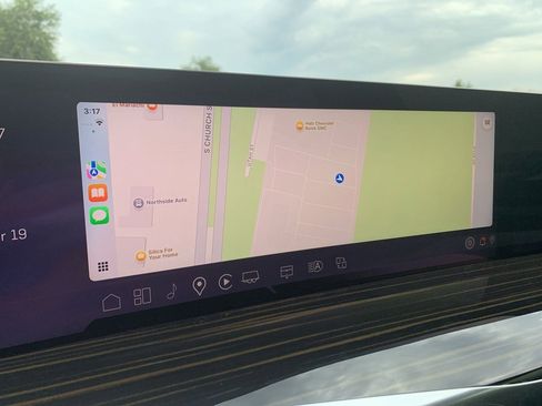 Used 2025 Cadillac Escalade Premium Luxury w/ LPO, Floor Liner Package image 34