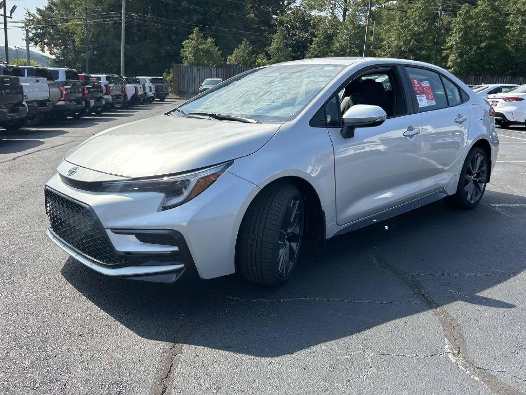 New 2027 Toyota Corolla SE FWD image 7