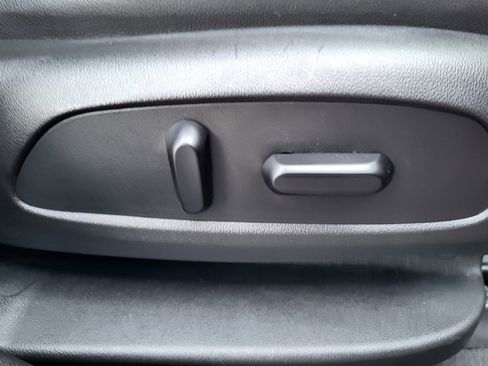 Used 2019 Chevrolet Blazer RS image 23