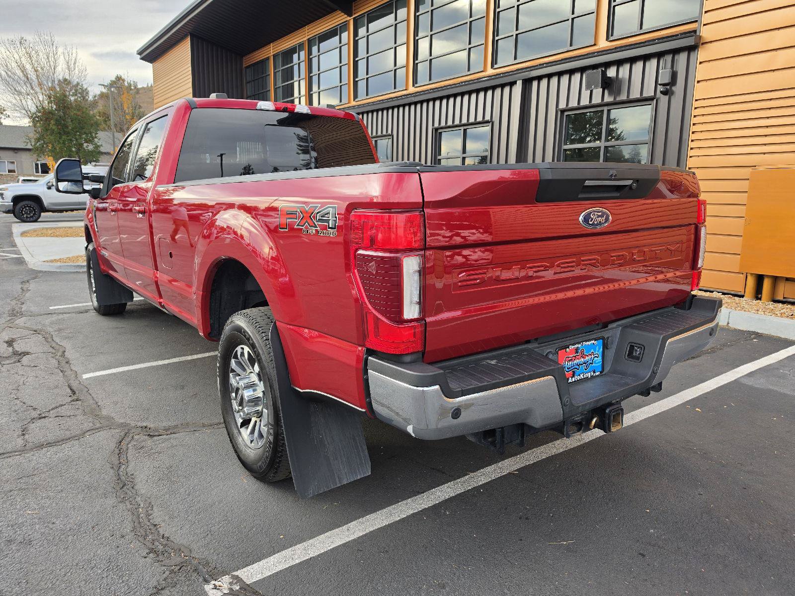 Used 2020 Ford F350 Lariat w/ Lariat Ultimate Package AWD/4WD image 3