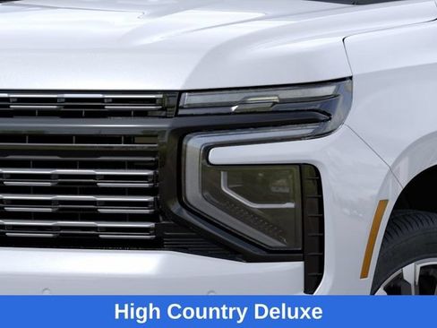 New 2026 Chevrolet Suburban High Country AWD/4WD image 11