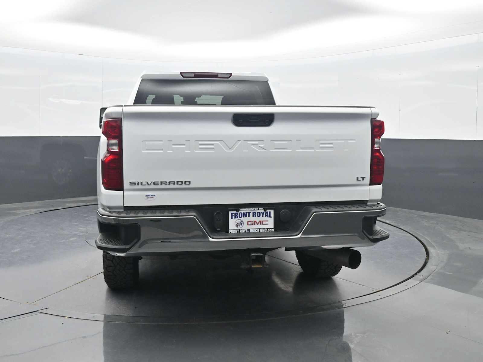 Used 2025 Chevrolet Silverado 2500 LT w/ Convenience Package AWD/4WD image 6