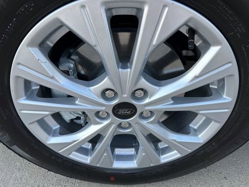 Certified 2025 Ford Escape Active image 4