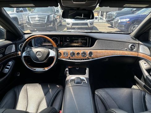 Used 2014 Mercedes-Benz S 550 Sedan w/ Premium 1 Package image 20