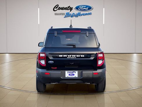 Used 2025 Ford Bronco Sport Big Bend w/ Convenience Package image 11
