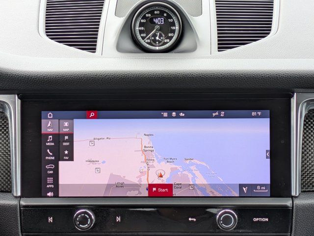 Used 2023 Porsche Macan AWD/4WD image 15