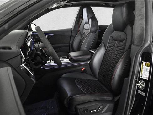 Used 2022 Audi RS Q8 image 17
