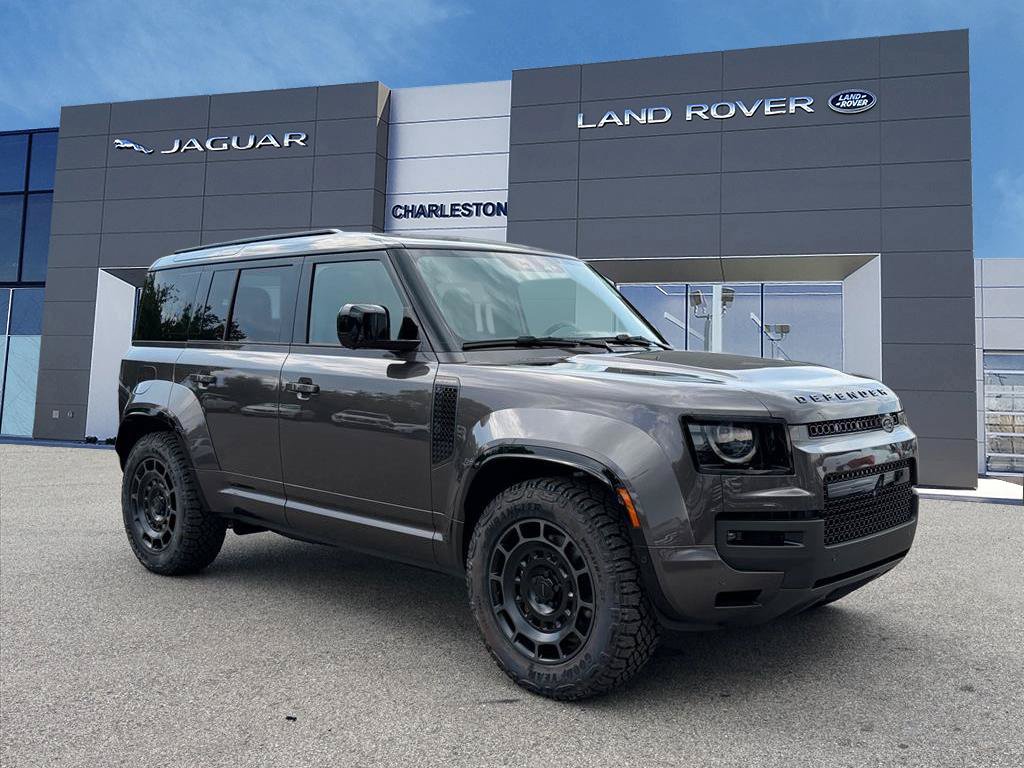 New 2026 Land Rover Defender 110 OCTA AWD/4WD image 7