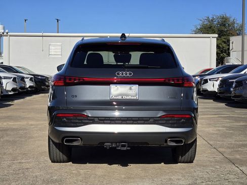 Certified 2025 Audi Q5 Premium Plus w/ Premium Plus image 7