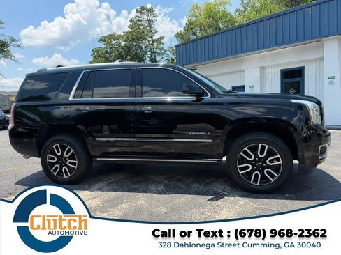 Used 2020 GMC Yukon Denali w/ Denali Premium Package AWD/4WD image 5