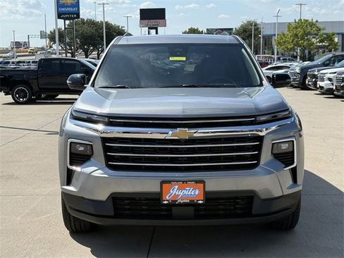 New 2026 Chevrolet Traverse LT w/ Driver Confidence Package image 7