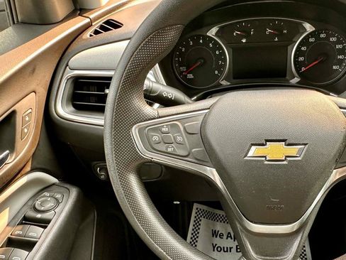 Used 2019 Chevrolet Equinox LT FWD image 21