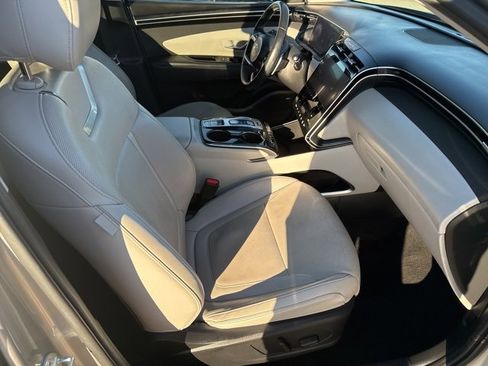 Used 2024 Hyundai Tucson Limited image 24