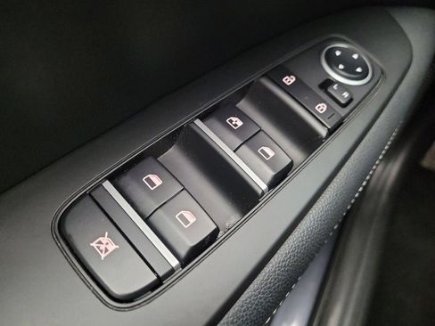 Used 2023 Kia Forte GT-Line w/ GT-Line Technology Package image 27