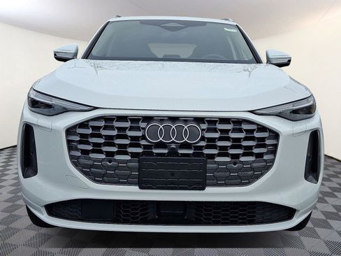 New 2025 Audi Q5 Premium Plus image 2