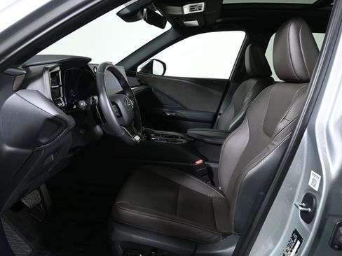 Used 2024 Lexus TX 350 AWD w/ Captains Chair Package image 3