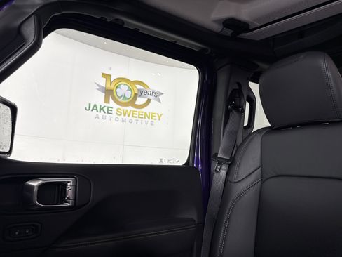 New 2026 Jeep Gladiator Sport image 28